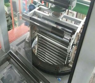 China El PVC filma el peso de la velocidad 3000kg del tornillo de la máquina que sopla 220rpm proveedor
