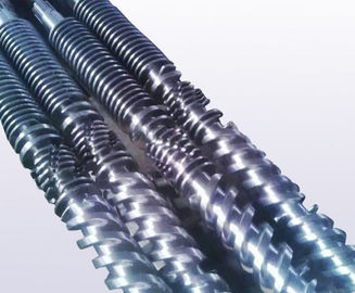 China Tornillos y barriles impermeables del extrusor para la línea de la protuberancia del tubo cubren/PVC del PVC proveedor